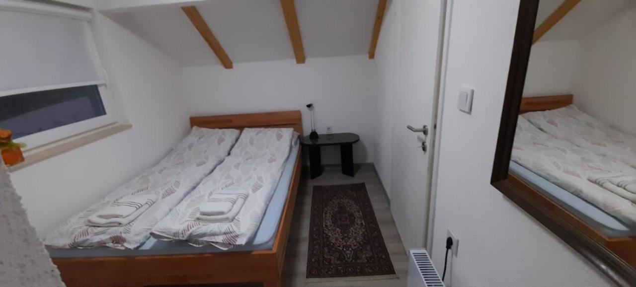 Villa Ravne Weekend House Visoko Exterior foto